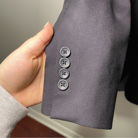 Vintage Oscar de La Renta men's Navy 100% wool 3 button career office blazer 44S - Picture 2 of 11